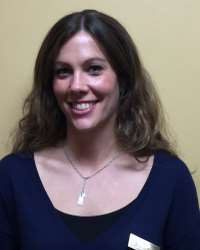Kelowna Physiotherapist Jennifer Olynyk portrait.